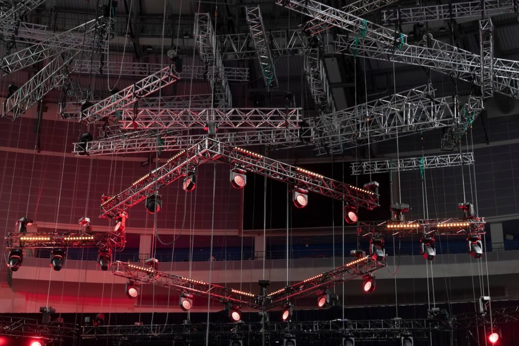 Rigging & Structures Rental